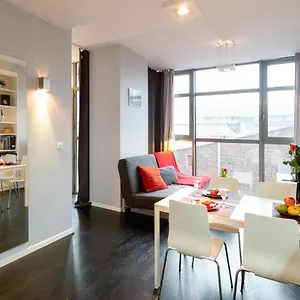  Apartment Secret Charm Fully Equipped With Balcony